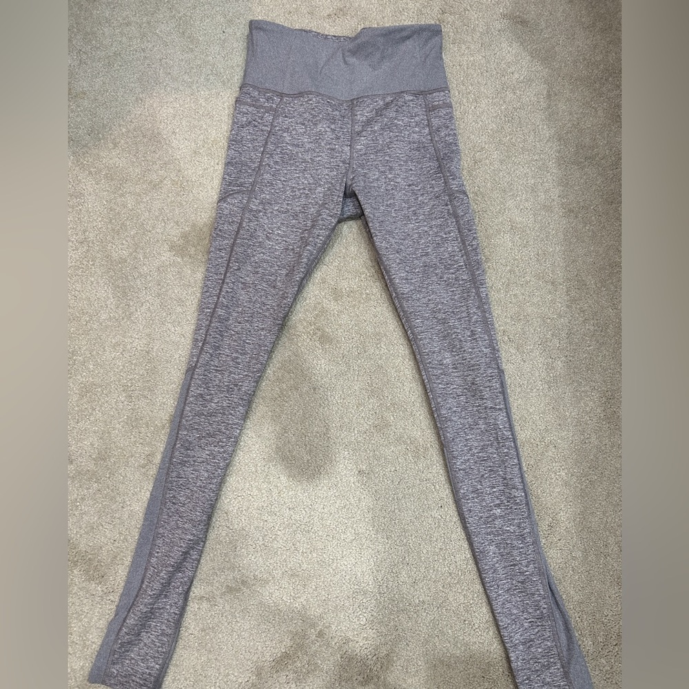Athleta lavender exhale heel tight leggings size medium